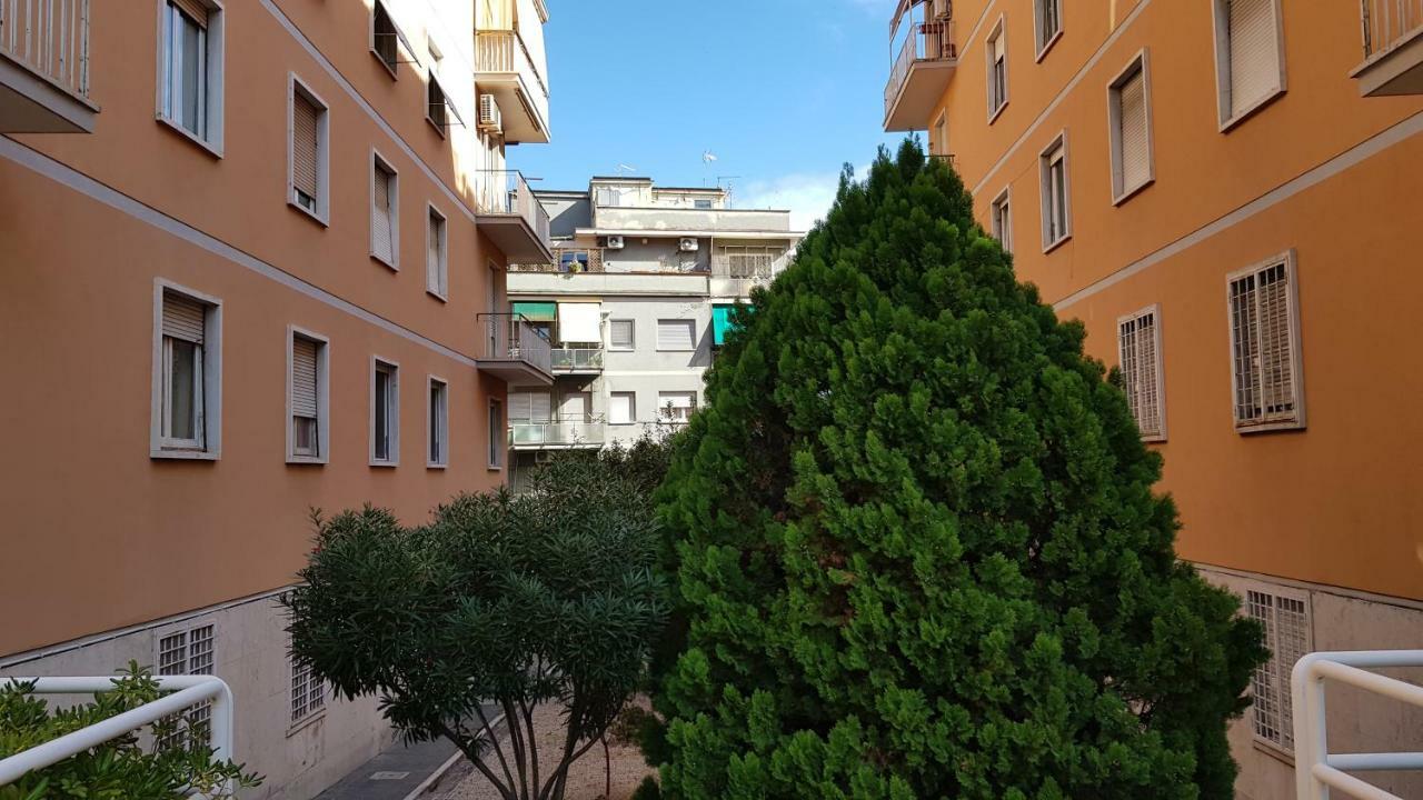 Bed&Bookofrome Apartment Exterior foto